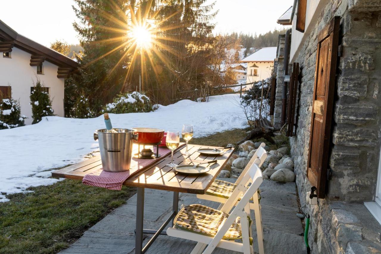 Charmantes Apartment Mit Grossem Garten .Kids4Free. Flims Kültér fotó